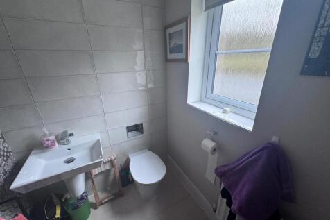 Cloakroom / WC