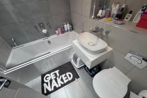 Modern Bathroom
