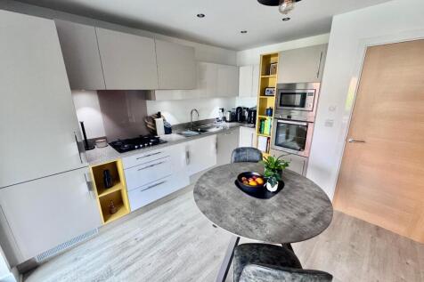 Fitted Kitchen
