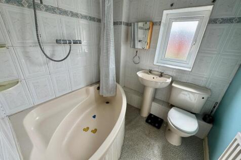 Bathroom/w.c.