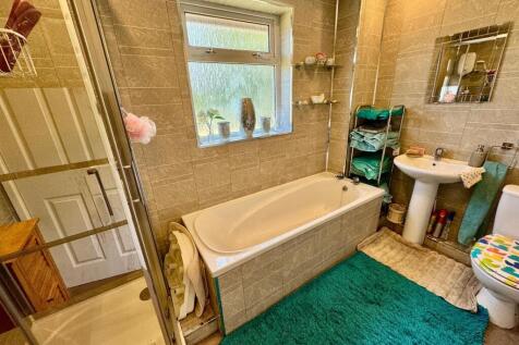 Bathroom/w.c.