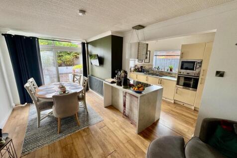 Family Area into Dining Area