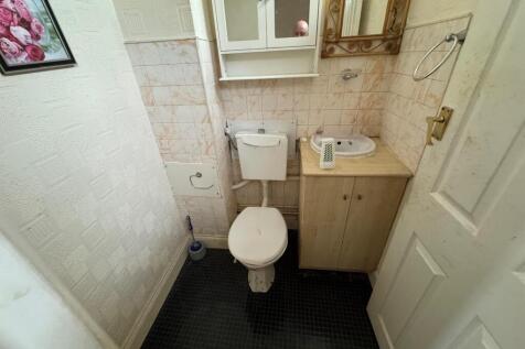 DOWNSTAIRS TOILET