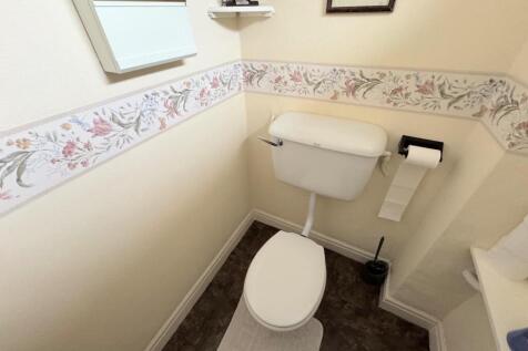 DOWNSTAIRS TOILET