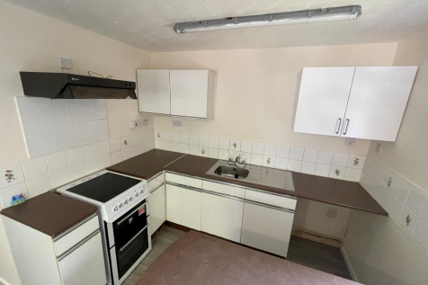 kitchen 2.PNG