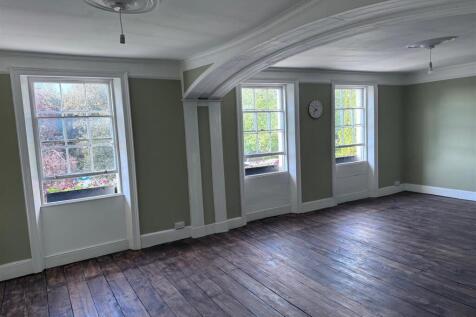 First floor drawing room.jpg