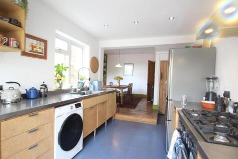 kitchen 3.JPG