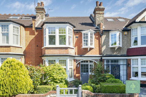 3 Bedroom Flat for Sale