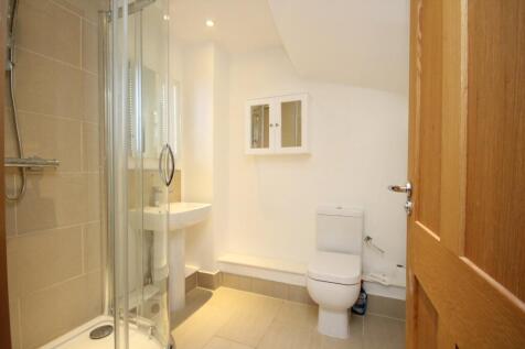 Room 1 Bathroom