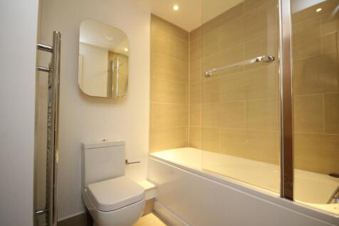 Room 3 Bathroom