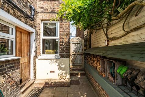 Property Image 28