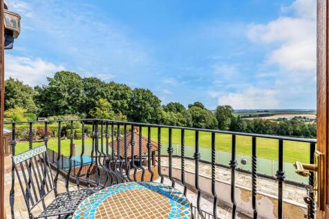 Property Image 32