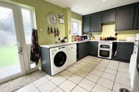 Kitchen/Dining Ro...