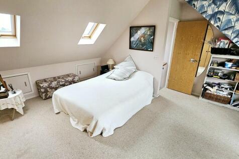 2nd Floor Bedroom