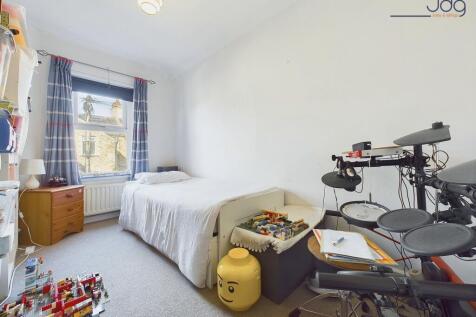 Single Bedroom