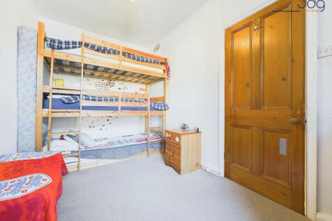 Single Bedroom