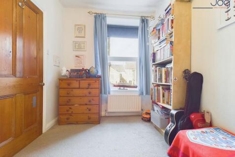 Single Bedroom