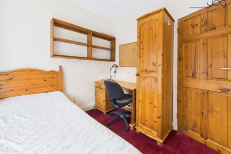 Single Bedroom