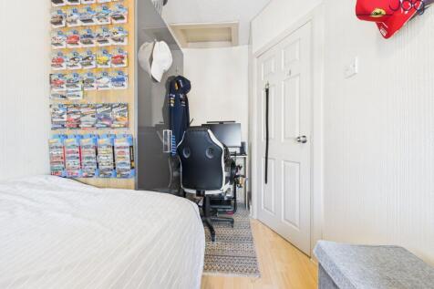 Single Bedroom