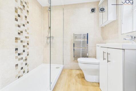 Family Shower Room