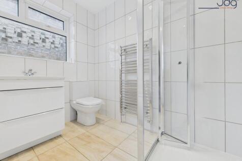 4-piece bathroom
