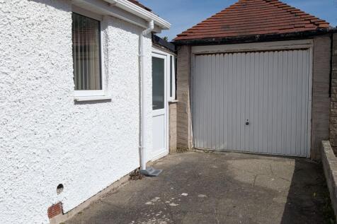 Detached Garage