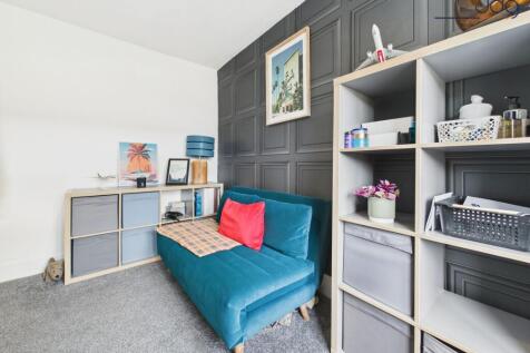 Double Bedroom 2