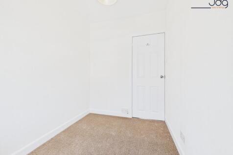 Single Bedroom