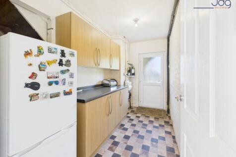 Utility Room with a separate entrance