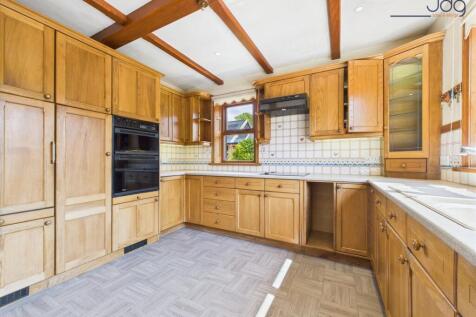 Kitchen, detailed woodwork