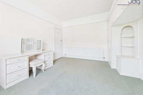 Double Bedroom 1