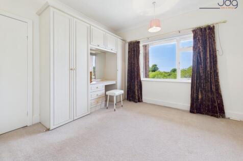 Double Bedroom 2