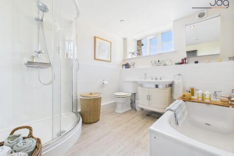 Four Piece Bathroom