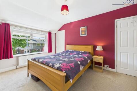 Double Bedroom 1