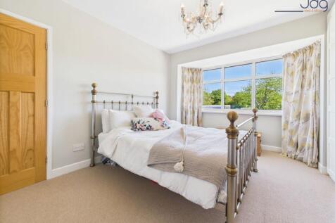 Master Double Bedroom