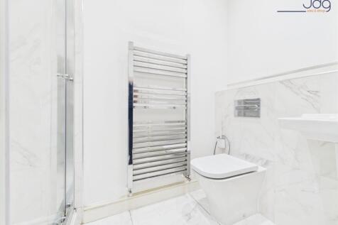 Ensuite, Shower Room
