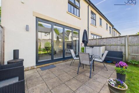 Paved Patio and bi-fold doors