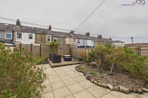 Enclosed Rear Garden