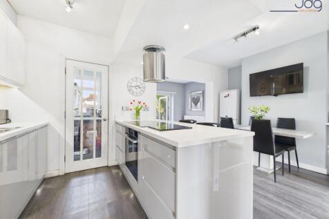 Open Plan Kitchen