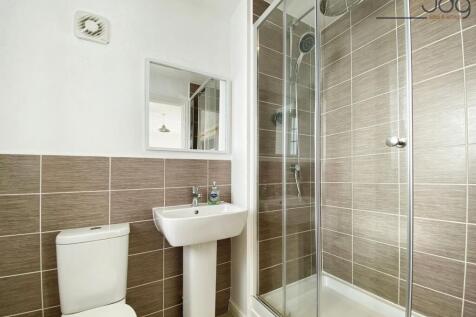Ensuite Shower Room