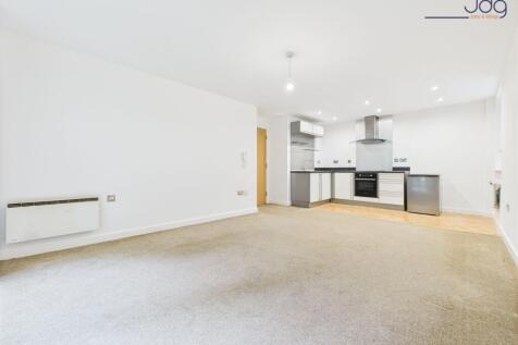 Open Plan Living &amp; Kitchen