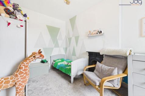 Generously sized Double Bedroom 2