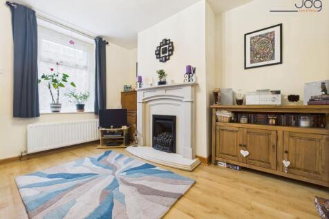 Cosy Open Plan Lounge