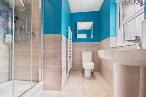 Master Bedroom Ensuite