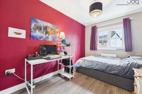 Double Bedroom 1
