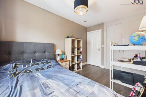 Double Bedroom 1