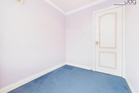 Single Bedroom