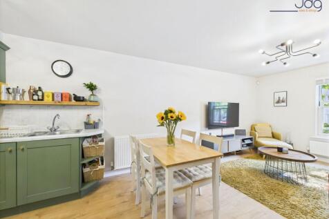 Open Plan Kitchen Living