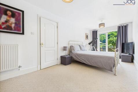 Ground Floor Double Bedroom