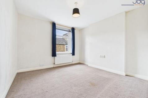 Double Bedroom 1